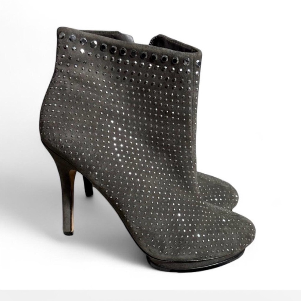 BCBG Max Azria Grigio shoes Grey Studded Kid Suede Leather High Heel Bootie Sz 6
